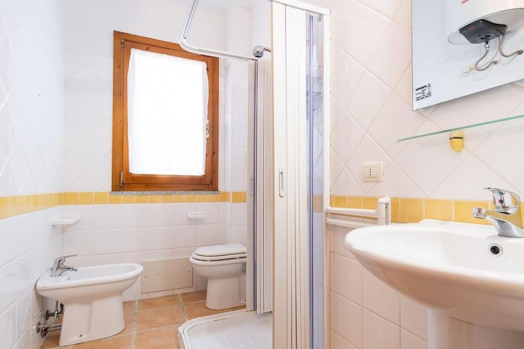 Luisa Sunny House Santa Maria Navarrese Exterior foto
